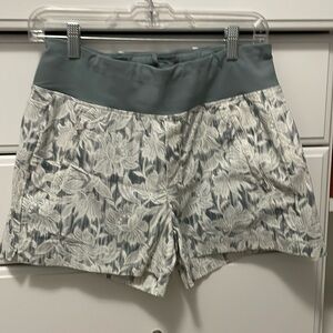 Athleta Trekkie North Short